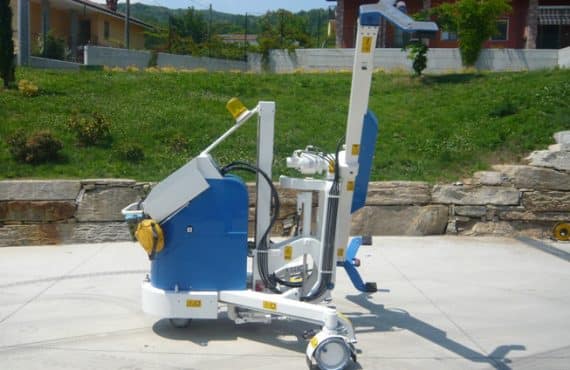 CER 200 multifunctional manipulator