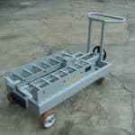 Battery changing system for lifting cranes