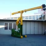 Mold lifting machine with capacity up to 10.000 kg.