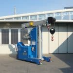 Mold lifting machine with capacity up to 10.000 kg.