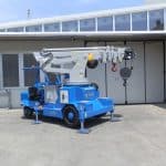 Mobile crane for lifting loads up to 12.500 kg.