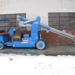 Mobile cranes for lifting loads up to 12.500 kg.