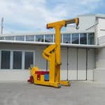 Mold lifting machine with capacity up to 15.000 kg.