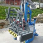 Mold lifting machine with capacity up to 2.000 kg.