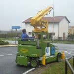 Mini crane For lifting loads up to 5.000 kg.