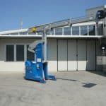 Mold lifting machine with capacity up to 5.000 kg.