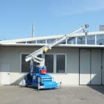 Mobile cranes for lifting loads up to 7.500 kg.