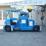 Mobile cranes for lifting loads up to 7.500 kg.