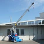 Mobile cranes for lifting loads up to 7.500 kg.