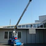 Mobile cranes for lifting loads up to 7.500 kg.