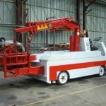 Mobile crane For the automotive sector